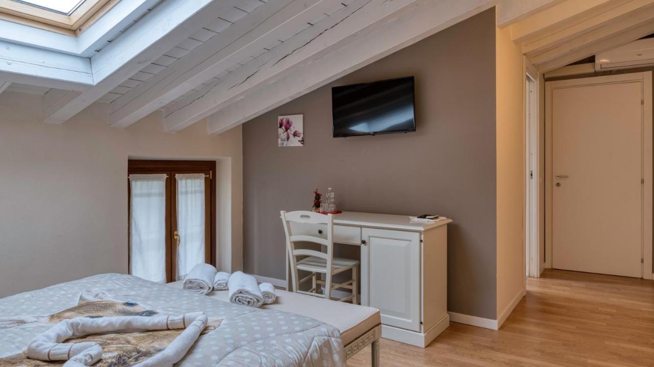 Bed and Breakfast Cascina Volta Brescia Exteriér fotografie