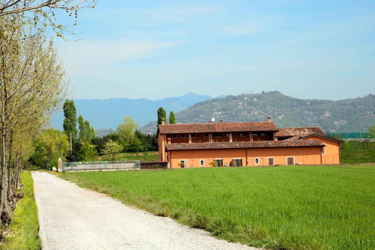 Bed and Breakfast Cascina Volta Brescia Exteriér fotografie