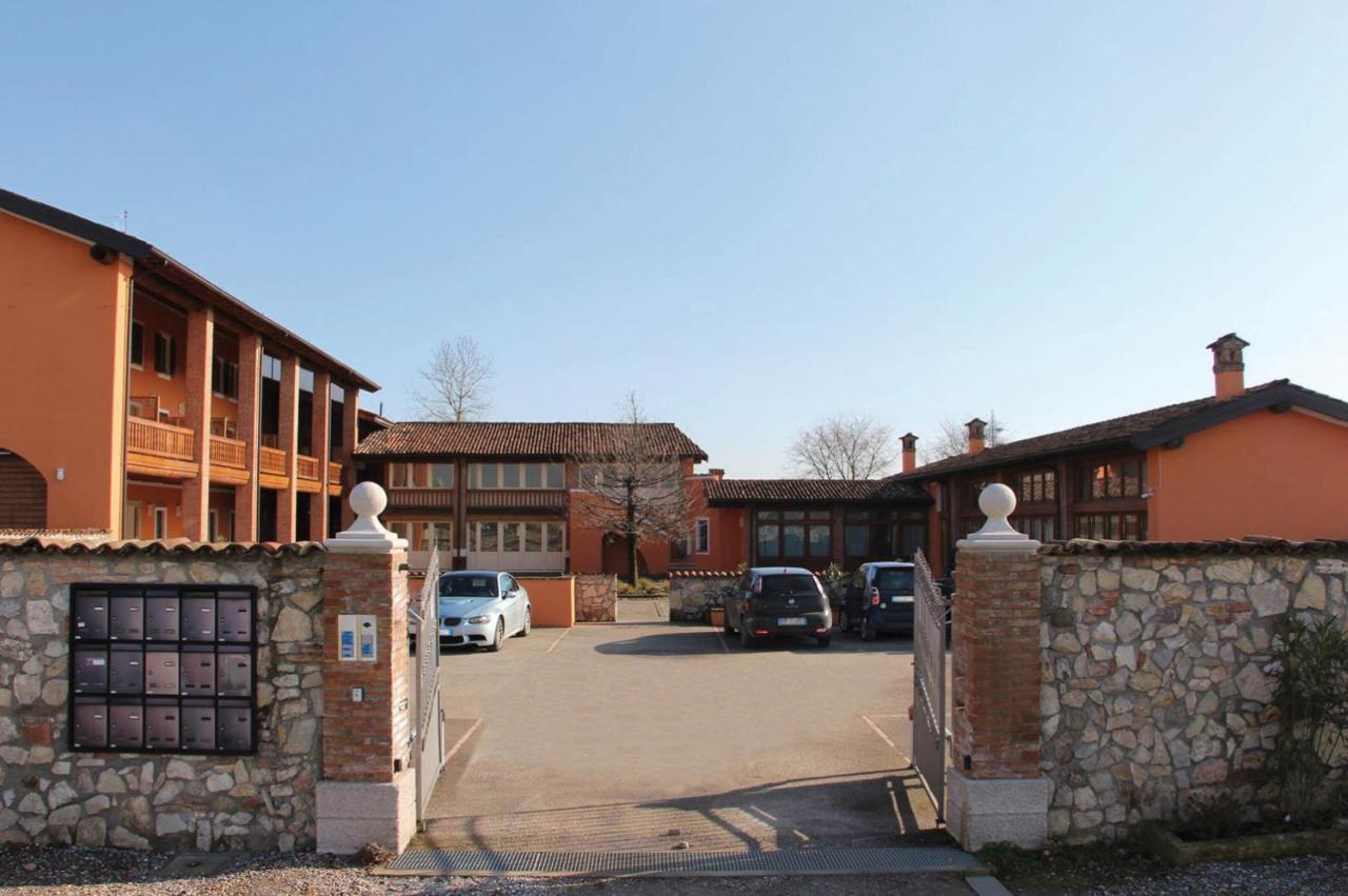 Bed and Breakfast Cascina Volta Brescia Exteriér fotografie