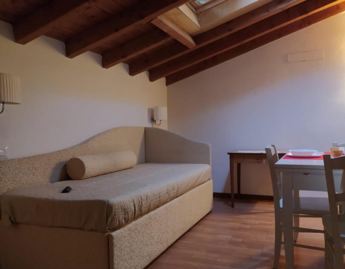 Bed and Breakfast Cascina Volta Brescia Exteriér fotografie